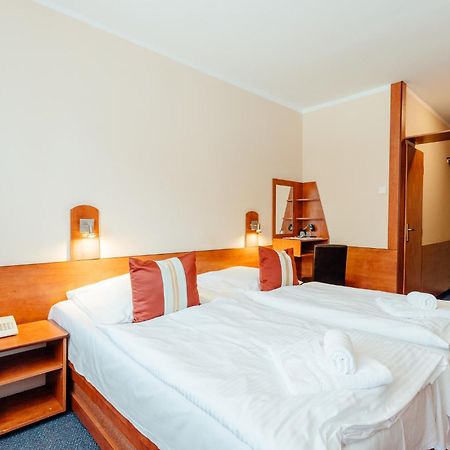 Hotel Sachticka บันสกาบิสตรีตซา ภายนอก รูปภาพ