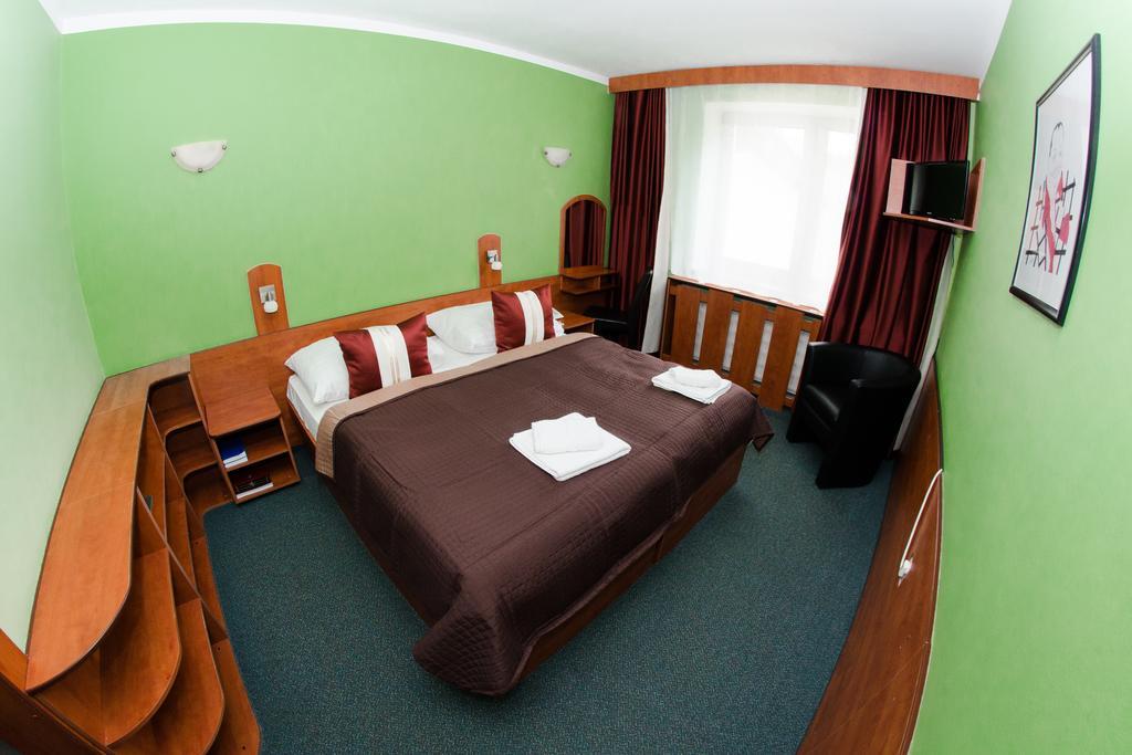 Hotel Sachticka บันสกาบิสตรีตซา ภายนอก รูปภาพ