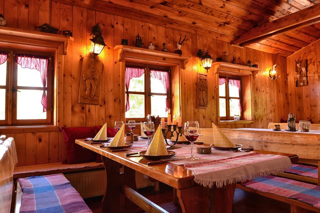Hotel Sachticka บันสกาบิสตรีตซา ภายนอก รูปภาพ